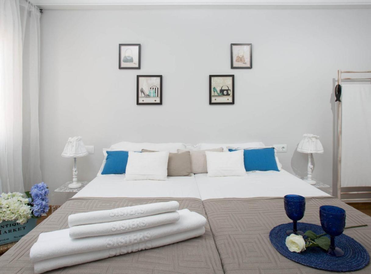 Two Sisters Apartments Barcelona Ngoại thất bức ảnh