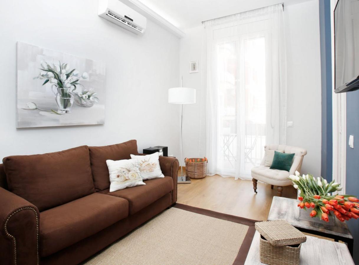 Two Sisters Apartments Barcelona Ngoại thất bức ảnh